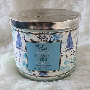 Bath & Body Works Coastal Sun Bath Soak - Blue and Silver